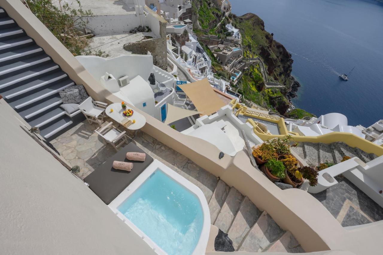 Nano Oia Villas Exterior photo